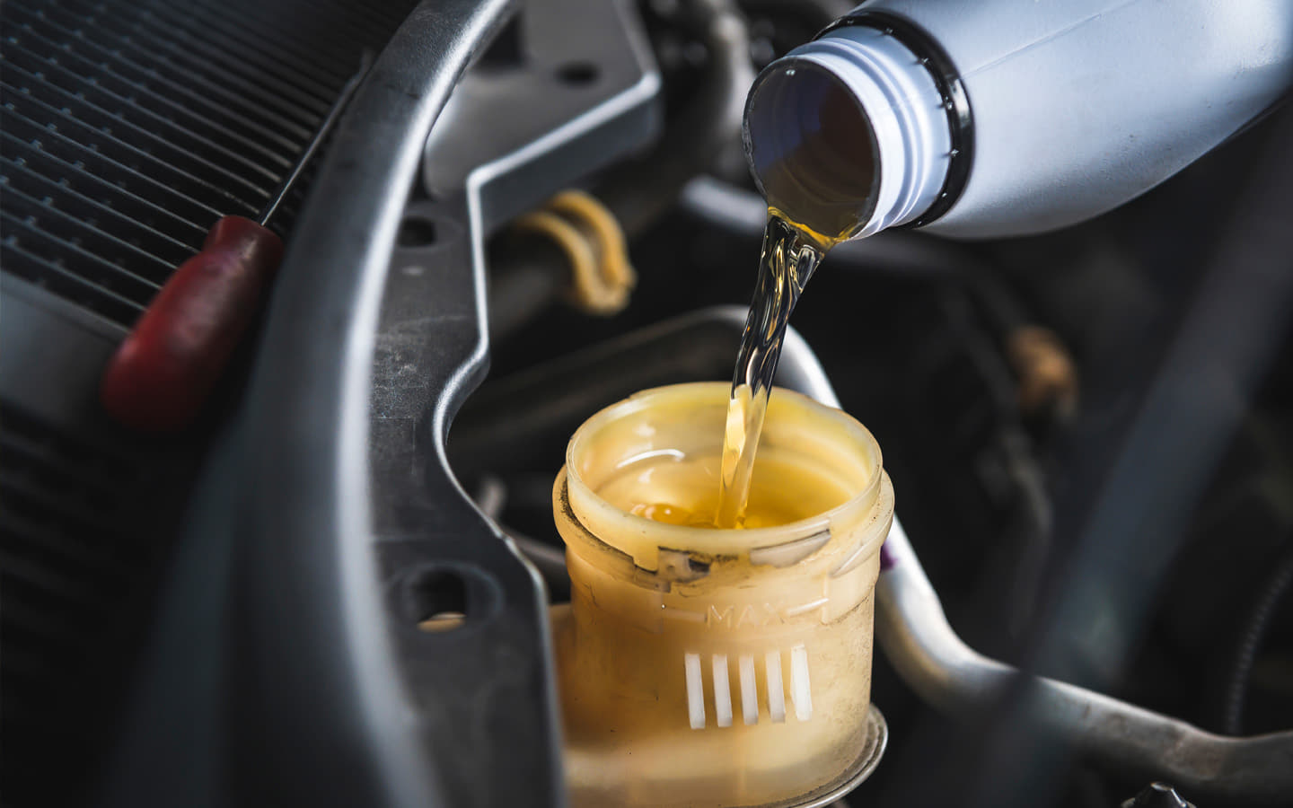 Can You Use Brake Fluid For Power Steering Fluid 2